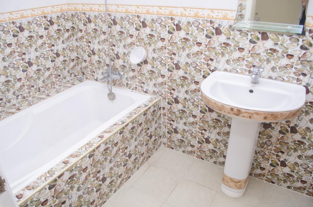 Julz Tropical Apartments Olongapo Dış mekan fotoğraf