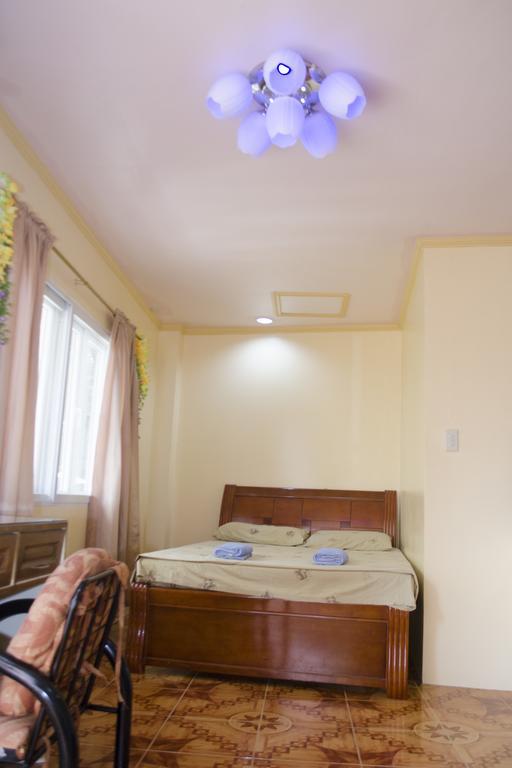 Julz Tropical Apartments Olongapo Dış mekan fotoğraf